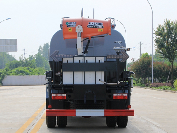 國(guó)六東風(fēng)D9 12-14噸 噴霧車(chē)