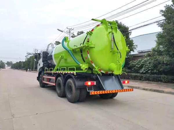 國六【16立方】東風(fēng)天龍吸污車