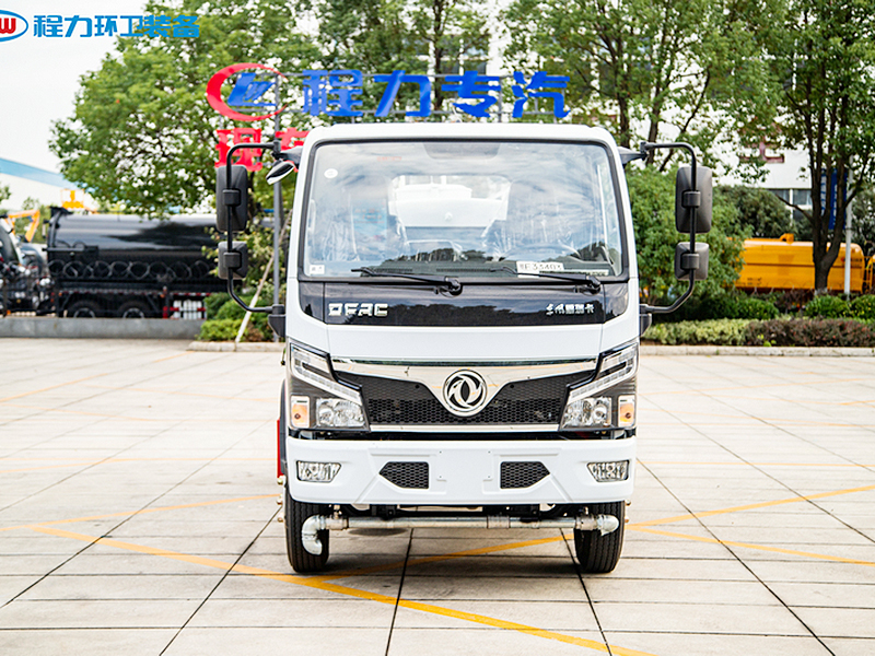 東風(fēng)小福瑞卡灑水車（5噸）